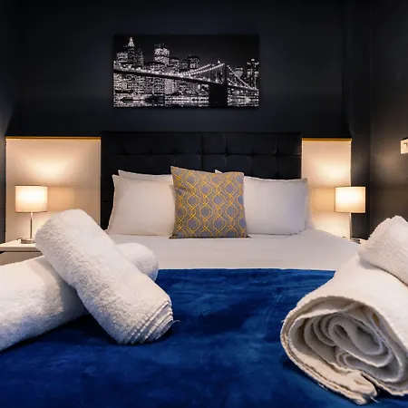 Citystop Apartments - Wood Street-3