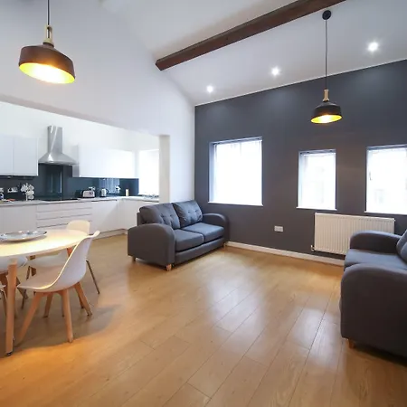 Citystop Apartments - Wood Street-2